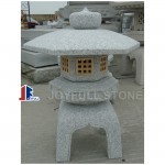 Japanese garden stone lanterns & basin